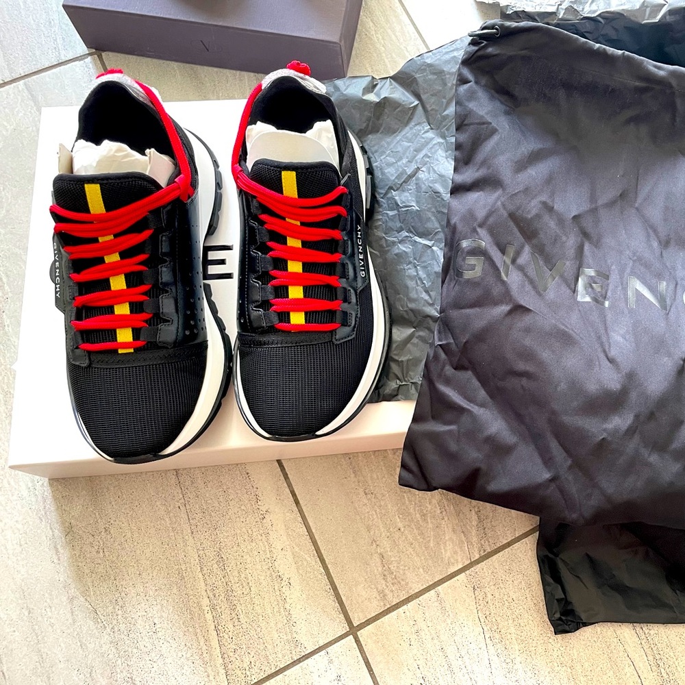Givenchy specter runner black IT size 40